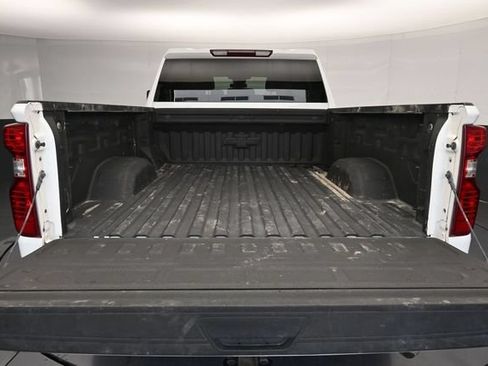 Used 2024 Chevrolet Silverado 2500 LT AWD/4WD image 29