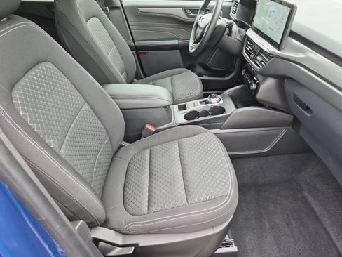 Used 2023 Ford Escape Active w/ Tech Pack #1 AWD/4WD image 21