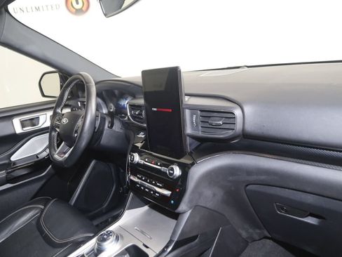 Used 2021 Ford Explorer ST w/ Equipment Group 401A AWD/4WD image 38