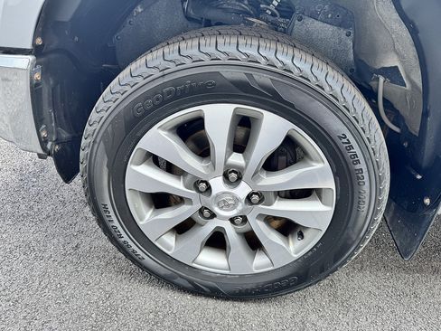 Certified 2017 Toyota Tundra Limited w/ Limited Premium Package AWD/4WD image 25