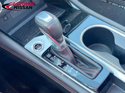 Used 2024 Nissan Altima 2.5 SR w/ SR Premium Package image 22