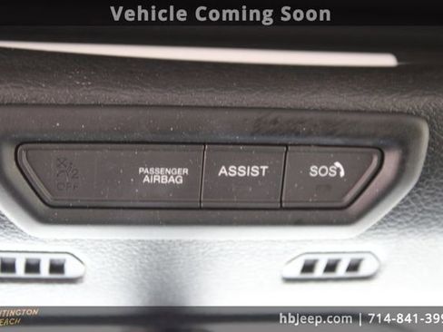 Used 2023 Jeep Wrangler Sport image 26