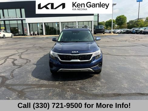 Certified 2022 Kia Seltos EX AWD/4WD image 3