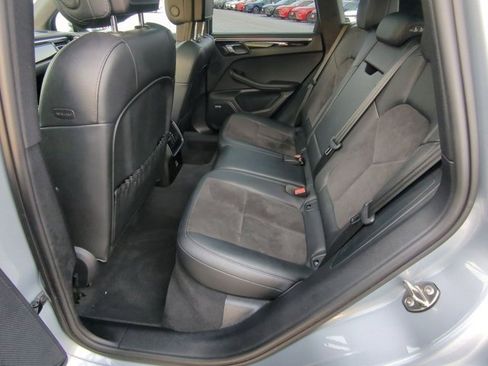 Used 2021 Porsche Macan image 16