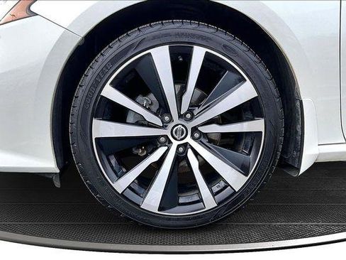 Used 2020 Nissan Altima 2.5 SR image 34