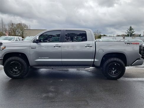 Used 2018 Toyota Tundra Limited w/ Limited Premium Package image 4