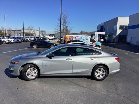 Used 2024 Chevrolet Malibu LT image 6