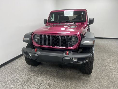 Used 2024 Jeep Wrangler Unlimited Rubicon w/ Safety Group image 3