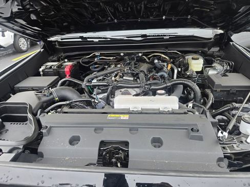 New 2025 Toyota Tacoma SR5 image 19