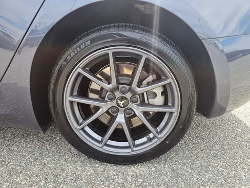 Used 2023 Tesla Model 3 Standard Range RWD image 31