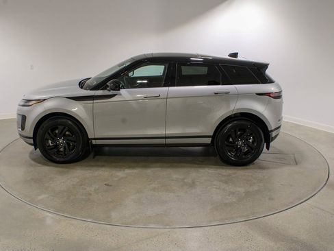 Used 2025 Land Rover Range Rover Evoque S image 2