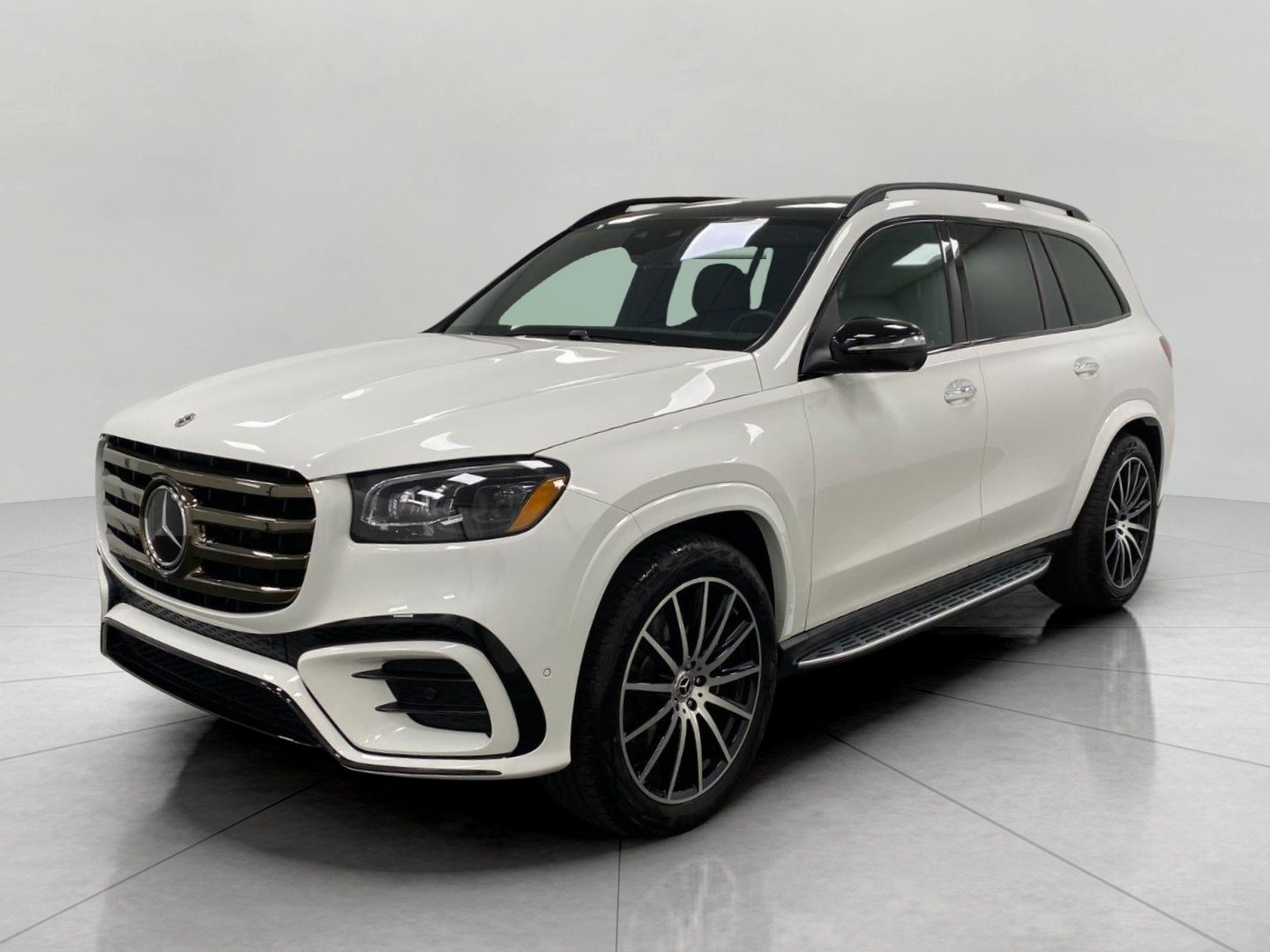 Certified 2026 Mercedes-Benz GLS 580 4MATIC image 10