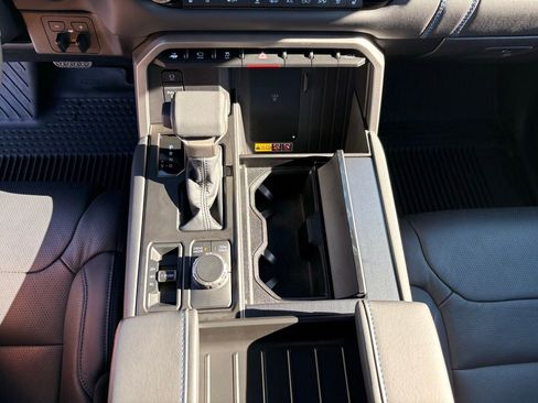 Used 2026 Toyota Tundra Platinum image 17