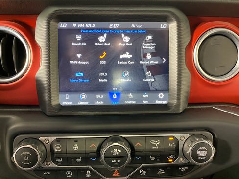 Used 2021 Jeep Gladiator Rubicon AWD/4WD image 25