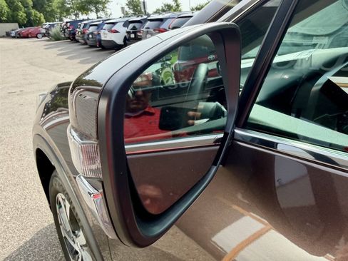 Used 2022 Subaru Outback Limited AWD/4WD image 13