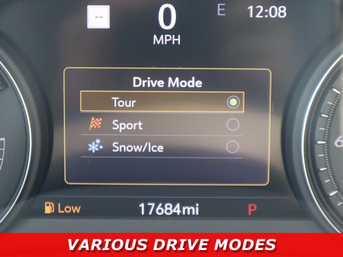 Used 2024 Cadillac XT5 Premium Luxury w/ Technology Package FWD image 19