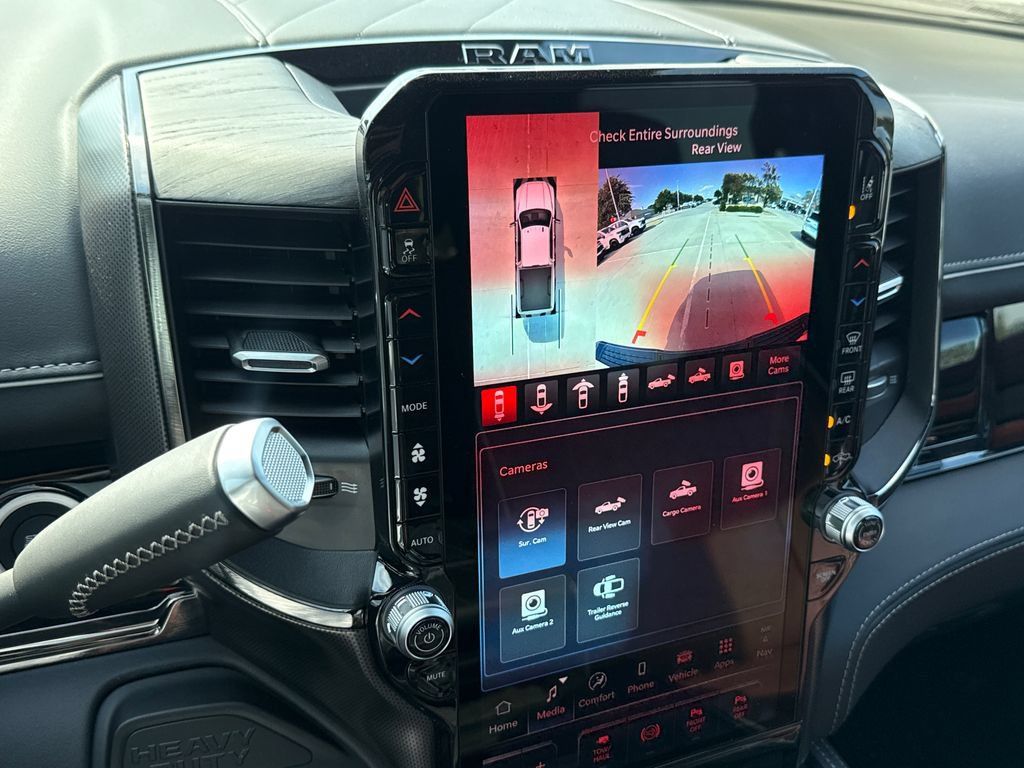 New 2027 RAM 2500 Limited AWD/4WD image 26
