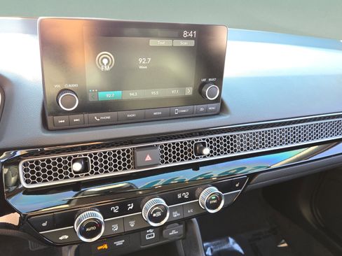 Used 2024 Honda Civic EX-L image 30