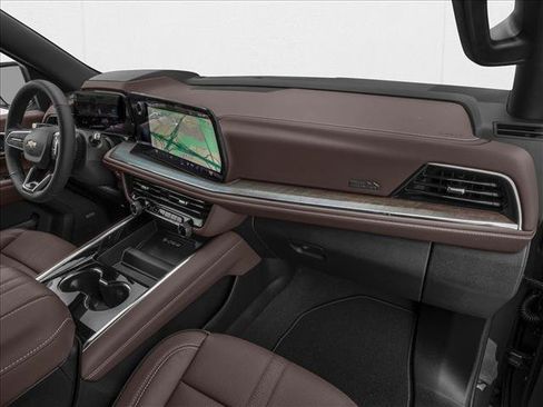 New 2026 Chevrolet Suburban High Country RWD image 11