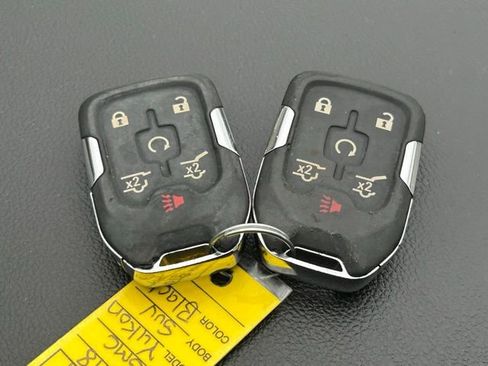 Used 2018 GMC Yukon Denali w/ Denali Ultimate Package image 17