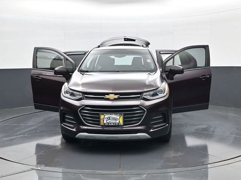 Used 2021 Chevrolet Trax LT w/ Driver Confidence Package AWD/4WD image 31