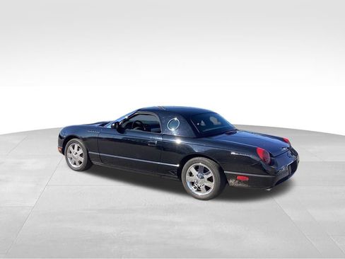 Used 2002 Ford Thunderbird RWD image 4