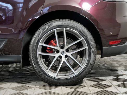 Used 2026 Porsche Macan S AWD/4WD image 14