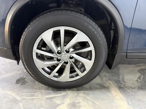 Used 2015 Nissan Rogue SL image 30