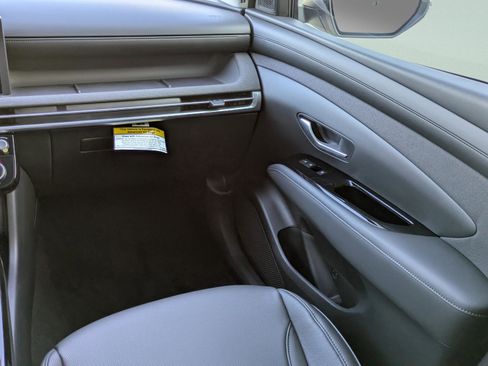 New 2026 Hyundai Tucson Limited image 21