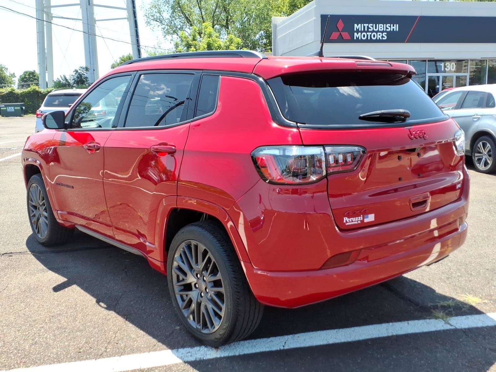 Used 2022 Jeep Compass Limited AWD/4WD image 6