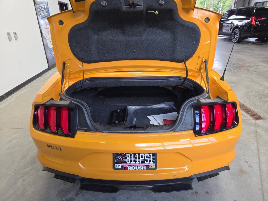 Used 2022 Ford Mustang GT Premium w/ GT Performance Package RWD image 8