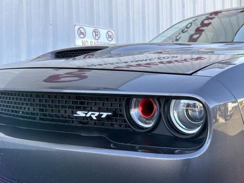 Used 2016 Dodge Challenger SRT Hellcat image 10