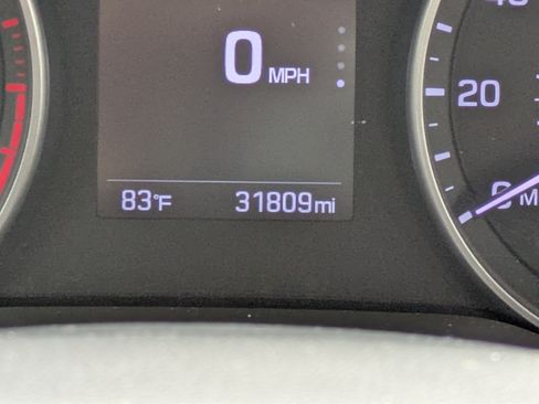 Used 2017 Hyundai Elantra Value Edition w/ Cargo Package FWD image 27