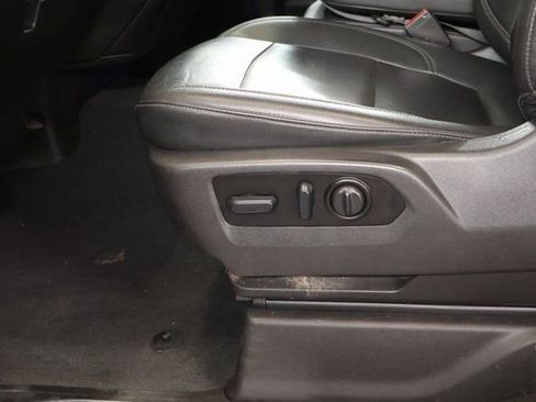 Used 2022 Chevrolet Silverado 3500 LTZ image 14