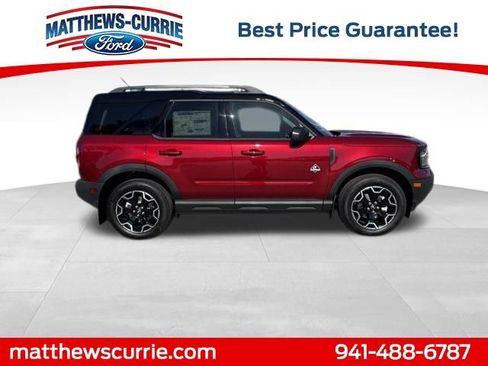 New 2025 Ford Bronco Sport Outer Banks image 3