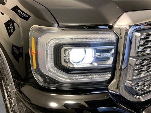 Used 2017 GMC Sierra 1500 Denali AWD/4WD image 27