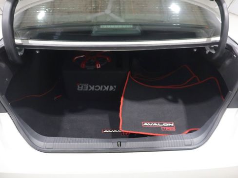 Used 2020 Toyota Avalon TRD FWD image 4