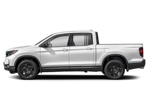 New 2026 Honda Ridgeline Black Edition image 3