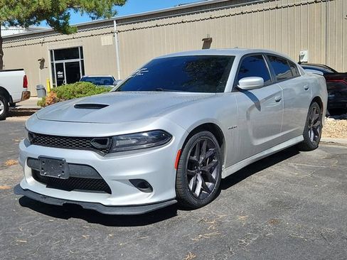 Used 2021 Dodge Charger R/T RWD image 3
