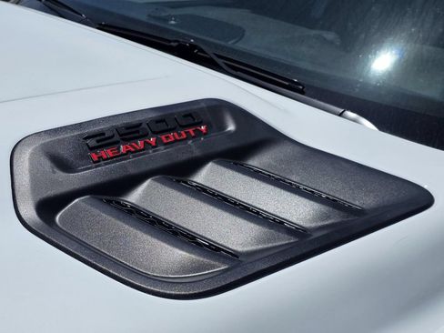 New 2026 RAM 2500 Tradesman AWD/4WD image 35