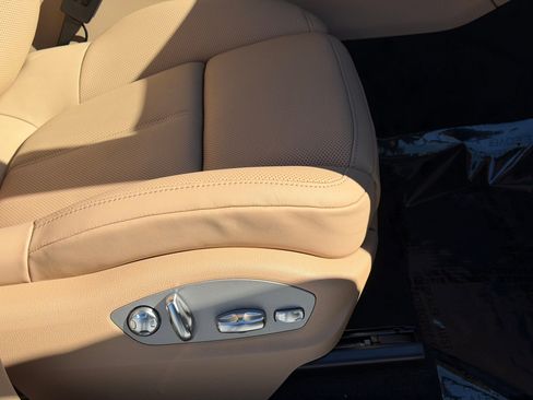 New 2026 Porsche Macan S AWD/4WD image 16