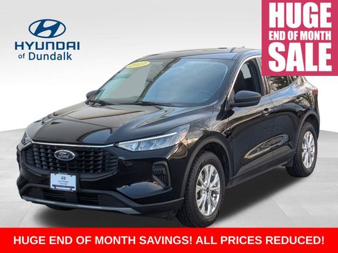 Used 2023 Ford Escape Active image 1