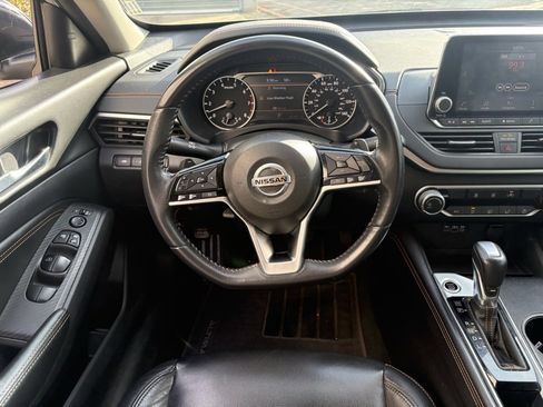 Used 2019 Nissan Altima 2.5 SR image 8