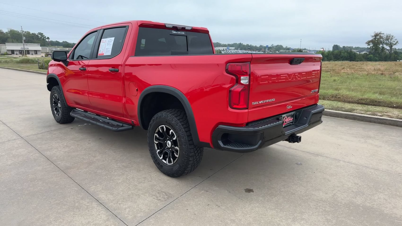 Used 2023 Chevrolet Silverado 1500 ZR2 w/ Technology Package AWD/4WD image 7