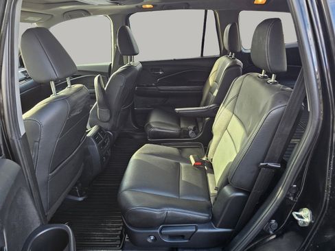 Used 2020 Honda Pilot Elite image 24