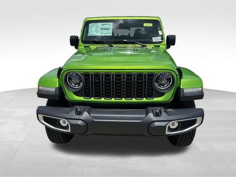 New 2026 Jeep Gladiator Sport AWD/4WD image 2