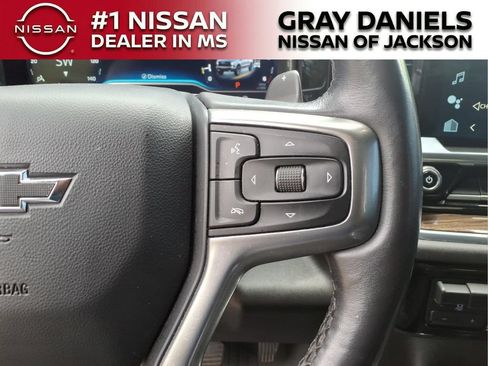 Used 2023 Chevrolet Silverado 1500 LT Trail Boss AWD/4WD image 15
