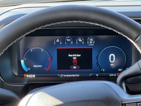 New 2026 Ford F450 Lariat w/ Lariat Premium Package image 28