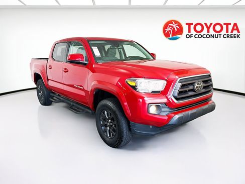Used 2022 Toyota Tacoma SR5 RWD image 1
