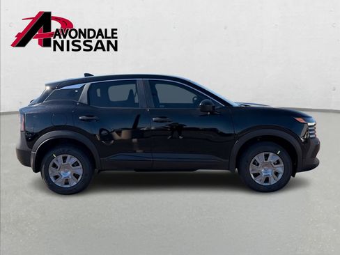 New 2026 Nissan Kicks S image 5